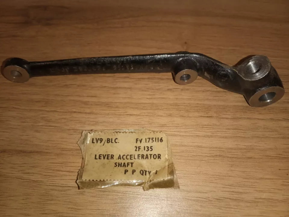 Austin Champ Accelerator Shaft Lever FV175116