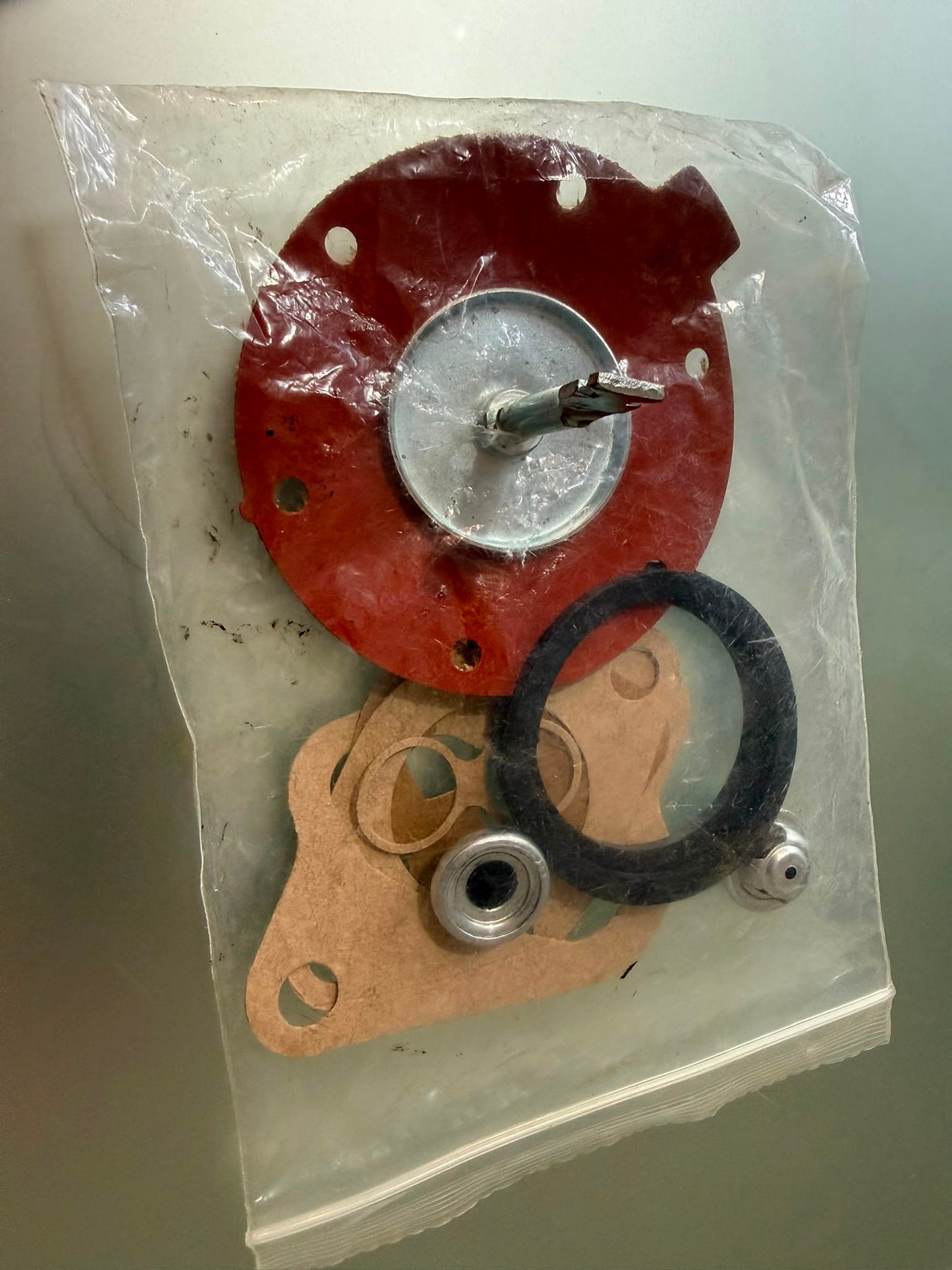 Austin Champ Fuel pump rebuild kit. Suitable for Modern Fuel.