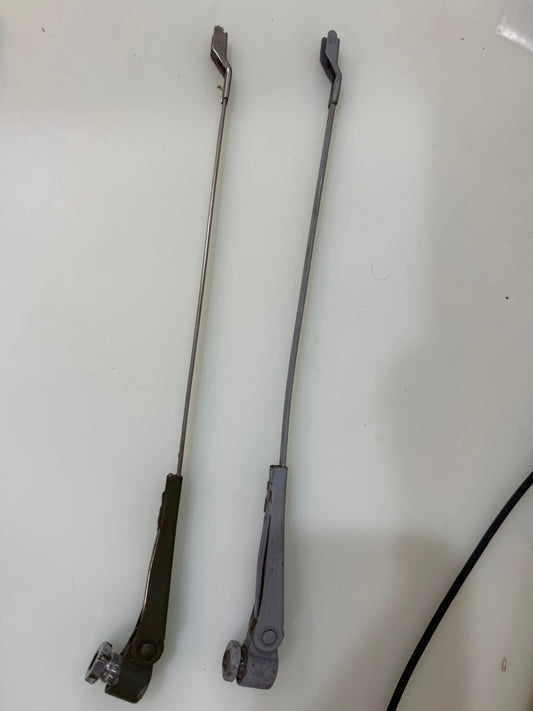 Austin Champ Windscreen Wiper arms (Pair)